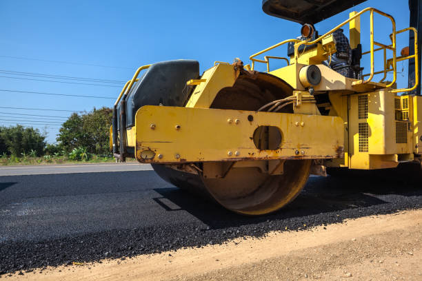 Best Driveway Paving Company  in Erie, KS
